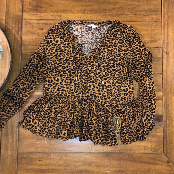 Womens 3/4 length top size S - Picture 1 of 4